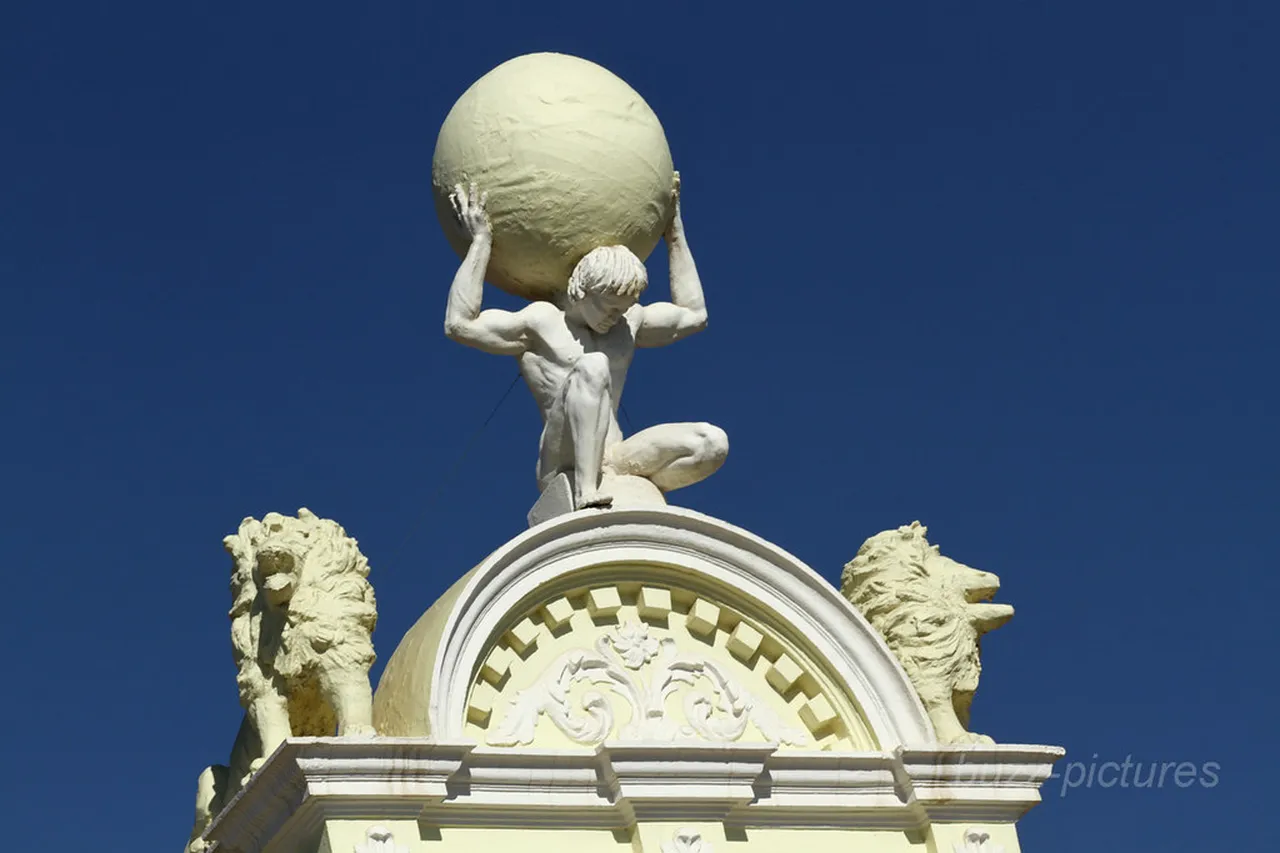 2. Enjoy Afternoon Tea at a Quaint Café